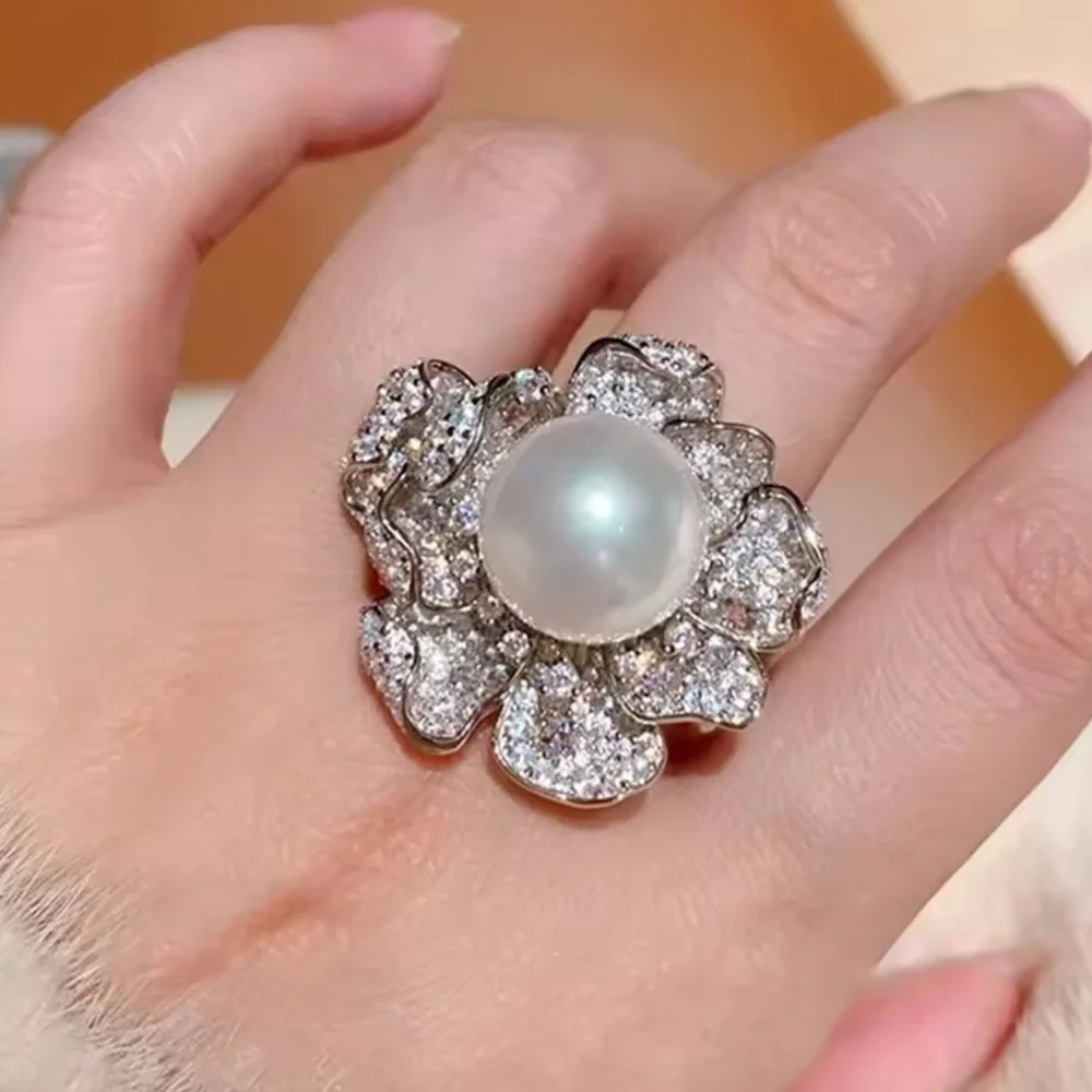 Luxe Pearl Blossom Ring | Statement Diamond Flower Design